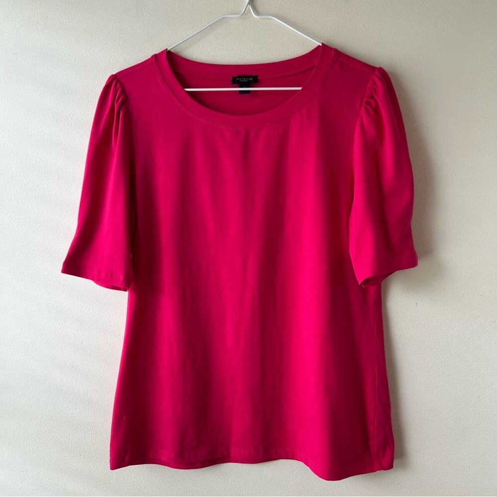 Ann Taylor Factory Fuchsia Short Sleeve Tee